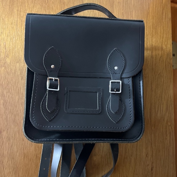 Cambridge satchel backpack main image 4